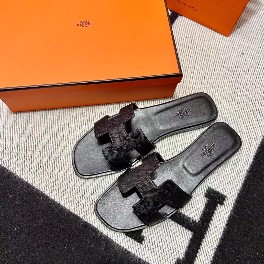 에르메스 올수공 오란 슬리퍼 샌들 앱송 129